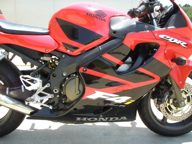 Купить мотоцикл Honda CBR600F4i 2003 фото 16